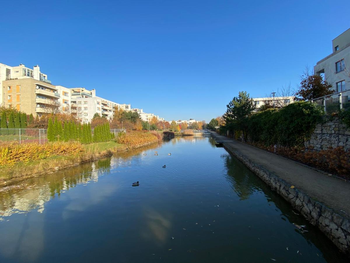 Orientalny Lägenhet Warszawa Exteriör bild