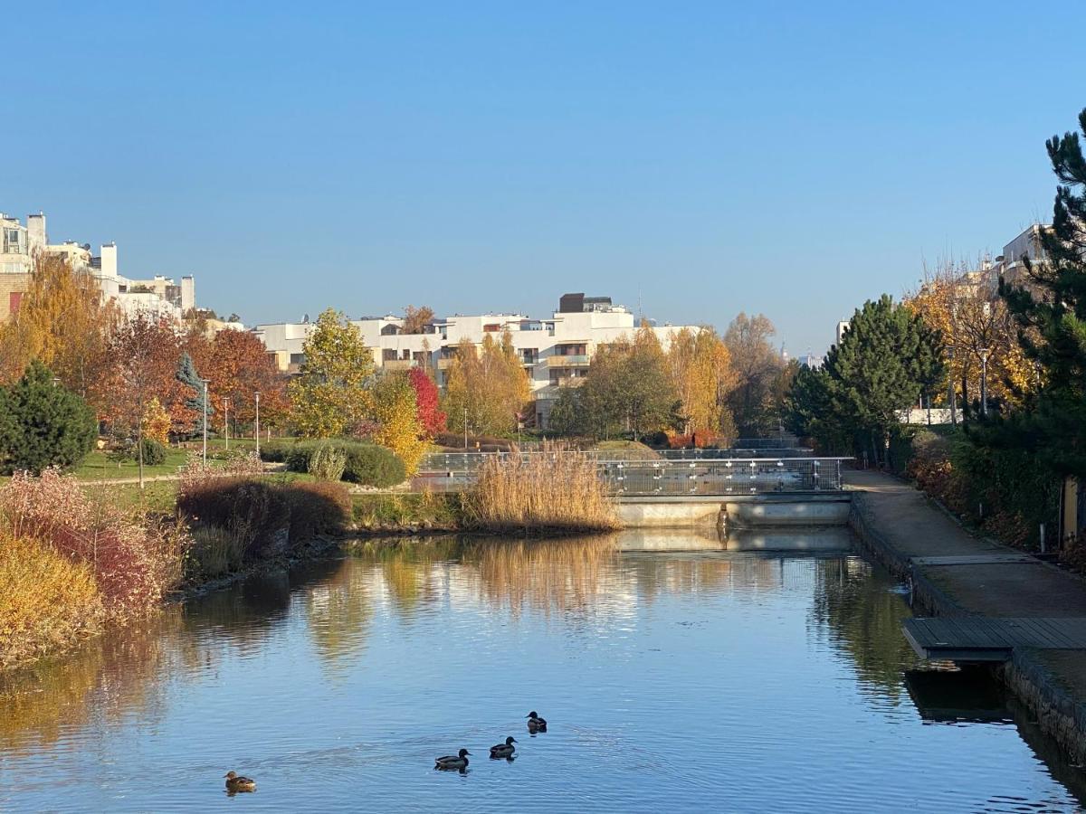 Orientalny Lägenhet Warszawa Exteriör bild